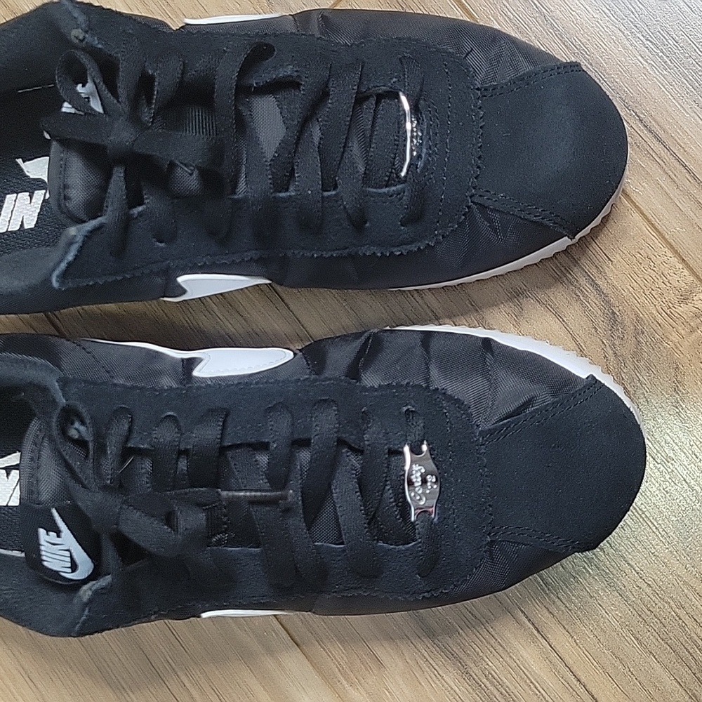 Nike Classic Men's Black and White Canvas Cortez Sneakers - Picture 9 of 16